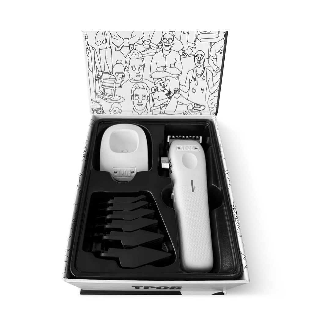 PLAY CLIPPER WHITEOUT - Unlimited Barber and Beauty Supply